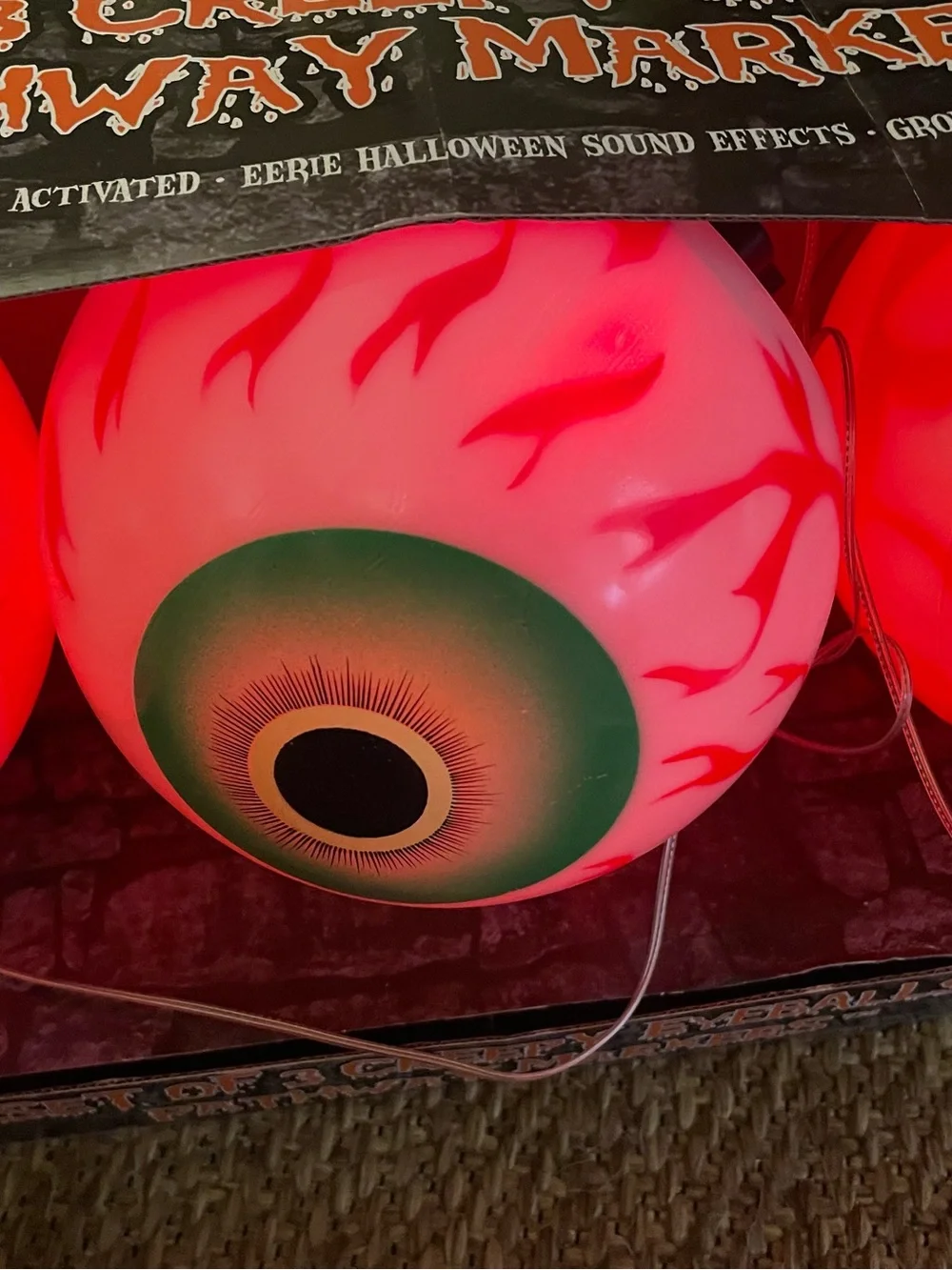 Retired spirit Halloween Jumbo The Scary Eyeball LED lights